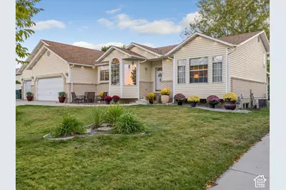 9136 S Teton Estates Dr W, West Jordan, UT 84088 - Photo 4