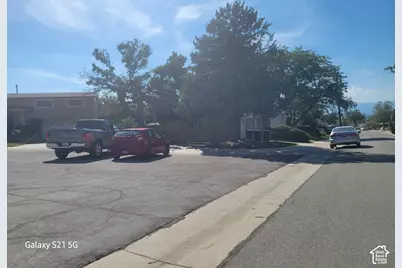 2446 E Sundown Ave S, Cottonwood Heights, UT 84121 - Photo 18