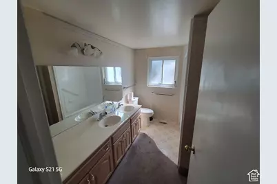 2446 E Sundown Ave S, Cottonwood Heights, UT 84121 - Photo 10