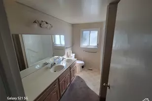 2446 E Sundown Ave S, Cottonwood Heights, UT 84121 - Photo 10