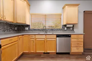16065 S Timber Brook Dr E, Draper, UT 84020 - Photo 12