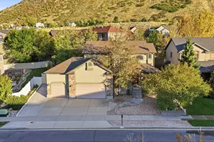 14837 S Manilla Dr E, Draper, UT 84020 - Photo 2