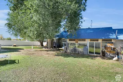 490 N State St, Mount Pleasant, UT 84647 - Photo 28