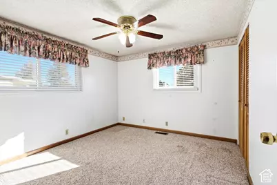 4266 S Morris St W, Taylorsville, UT 84129 - Photo 10