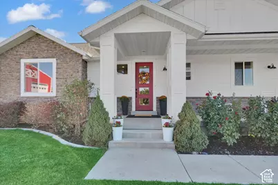541 E 8900 S, Paradise, UT 84328 - Photo 4
