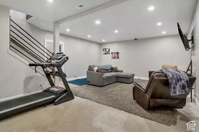 541 E 8900 S, Paradise, UT 84328 - Photo 34