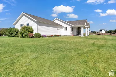 541 E 8900 S, Paradise, UT 84328 - Photo 48