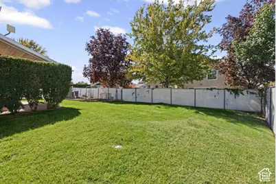 5709 S 2200 W, Roy, UT 84067 - Photo 40