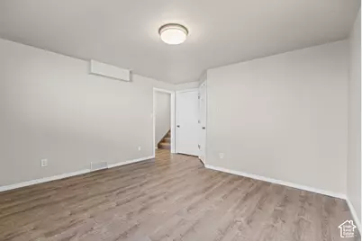 5709 S 2200 W, Roy, UT 84067 - Photo 32