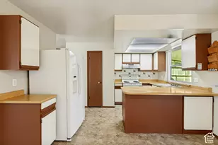 6764 S 3370 W, West Jordan, UT 84084 - Photo 10
