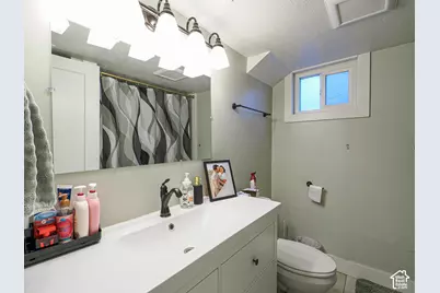720 N 100 W, Provo, UT 84601 - Photo 34