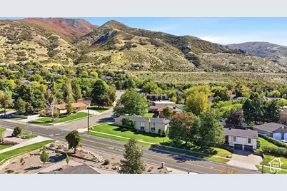 635 S Mountain Rd, Fruit Heights, UT 84037 - Photo 32
