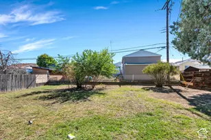 8779 W 3100 S, Magna, UT 84044 - Photo 14