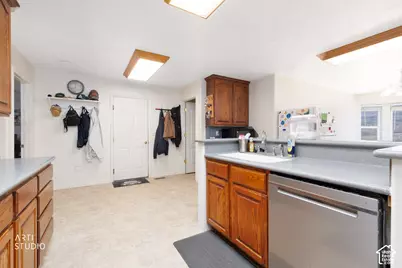 27215 N Highway 6, Helper, UT 84526 - Photo 20