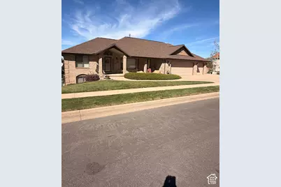 1179 N 3150 E, Layton, UT 84040 - Photo 2