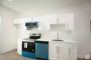2085 N Main St, Sunset, UT 84015 - Photo 1