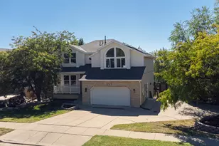 237 W 3100 N, North Ogden, UT 84414 - Photo 2