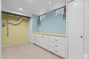 946 E Arlington Way S, Bountiful, UT 84010 - Photo 36
