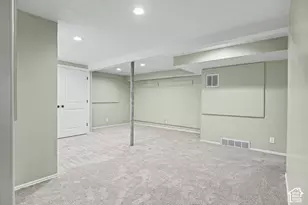 946 E Arlington Way S, Bountiful, UT 84010 - Photo 34