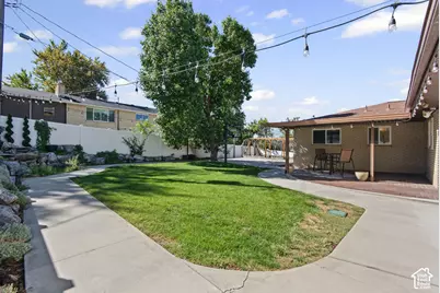 946 E Arlington Way S, Bountiful, UT 84010 - Photo 42