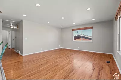 946 E Arlington Way S, Bountiful, UT 84010 - Photo 16