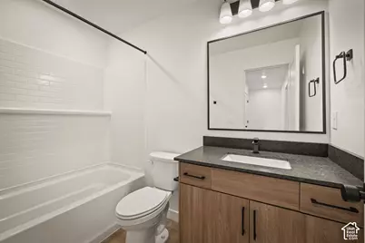 4046 S Sandridge Dr #7, Roy, UT 84067 - Photo 4