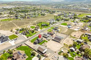 9645 N Night Hawk Ln, Eagle Mountain, UT 84005 - Photo 92