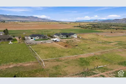 244 E Sevier River Rd, Central Valley, UT 84754 - Photo 10