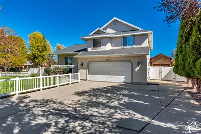 13027 S 3160 W, Riverton, UT 84065 - Photo 2