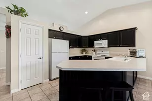 13027 S 3160 W, Riverton, UT 84065 - Photo 6
