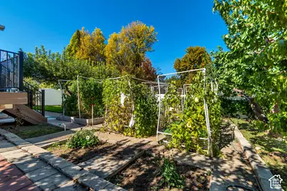 13027 S 3160 W, Riverton, UT 84065 - Photo 32
