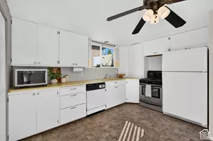 1664 E Gordon Ave E, Layton, UT 84040 - Photo 26
