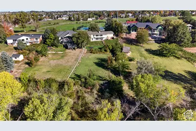 1664 E Gordon Ave E, Layton, UT 84040 - Photo 52