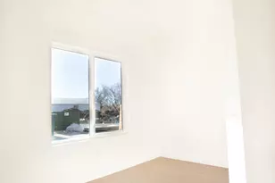 2085 N Main St, Sunset, UT 84015 - Photo 4