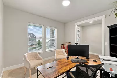 1033 N High Pass Dr, Saratoga Springs, UT 84045 - Photo 8