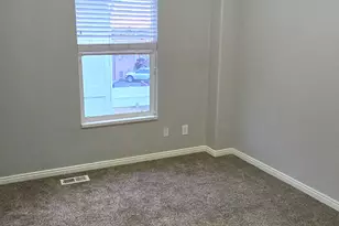 365 E 760 N, Orem, UT 84057 - Photo 16