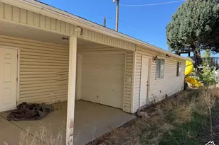 691 E 3125 N, North Ogden, UT 84414 - Photo 18