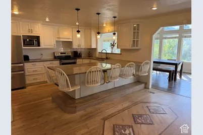 691 E 3125 N, North Ogden, UT 84414 - Photo 2