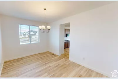 635 S Chan Dr E, Grantsville, UT 84029 - Photo 8