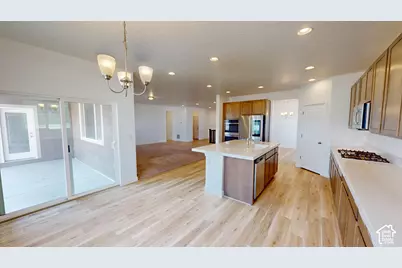 635 S Chan Dr E, Grantsville, UT 84029 - Photo 4