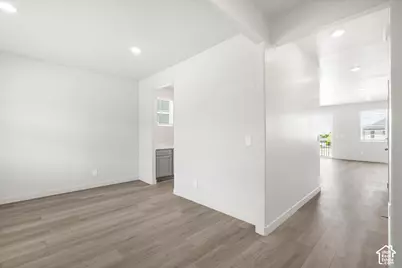 908 E Cody St #6116, Eagle Mountain, UT 84005 - Photo 8