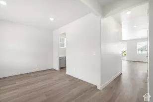 908 E Cody St, Eagle Mountain, UT 84005 - Photo 8