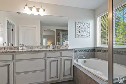 19 W 550 N, Farmington, UT 84025 - Photo 22
