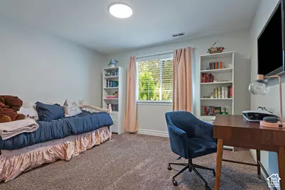 19 W 550 N, Farmington, UT 84025 - Photo 24
