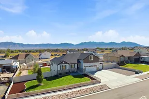 445 S Hinckley Rd, Grantsville, UT 84029 - Photo 34