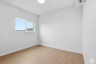 2085 N Main St, Sunset, UT 84015 - Photo 8