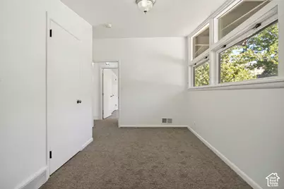 116 S Tartarian E, Bountiful, UT 84010 - Photo 18
