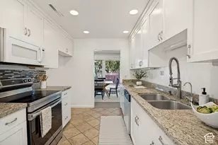 116 S Tartarian E, Bountiful, UT 84010 - Photo 10