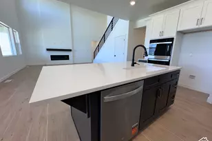 2577 N Scarlet Rd, Eagle Mountain, UT 84005 - Photo 10