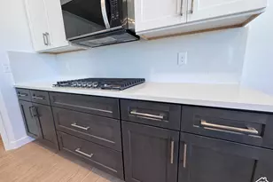 2577 N Scarlet Rd, Eagle Mountain, UT 84005 - Photo 10